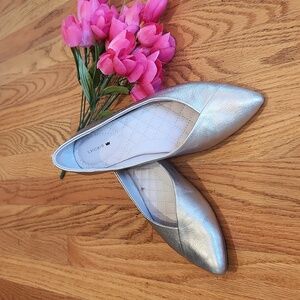 EUC Birdies The Goldfinch in Gold Leather Pointed Ballet Flats size 6